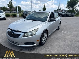 Used 2014 Chevrolet Cruze in Roseville, Michigan | All Approved Auto Sales. Roseville, Michigan