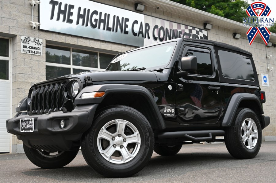 Used 2018 Jeep Wrangler in Waterbury, Connecticut | Highline Car Connection. Waterbury, Connecticut