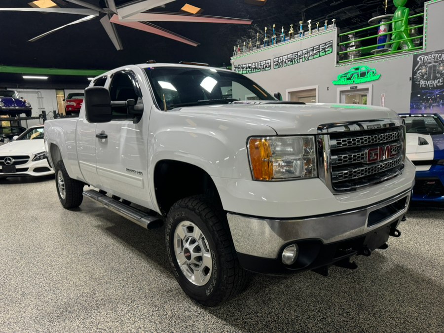 Used 2013 GMC Sierra 2500HD in Oxford, Connecticut | Buonauto Enterprises. Oxford, Connecticut
