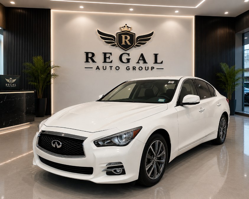 2015 INFINITI Q50