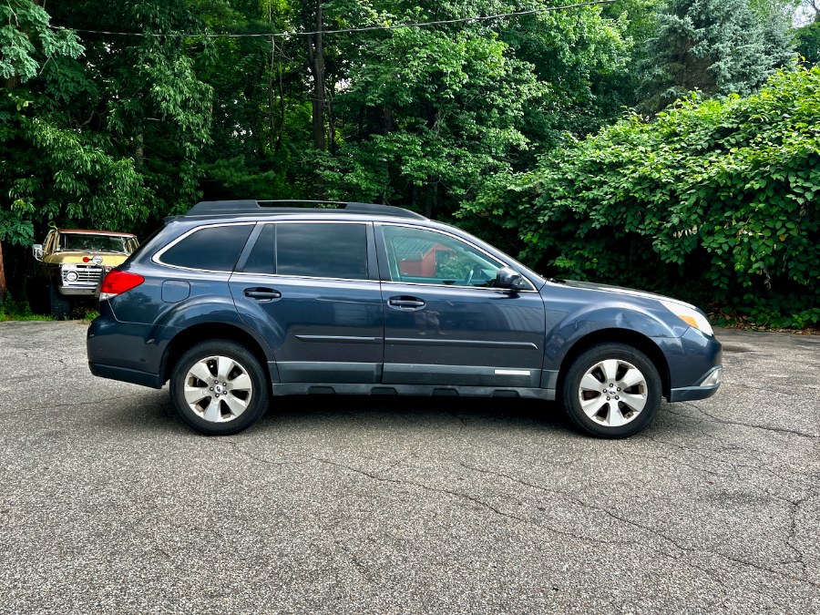 Graphite Gray Metallic 2011 Subaru Outback Wagon All-Wheel Drive Automatic