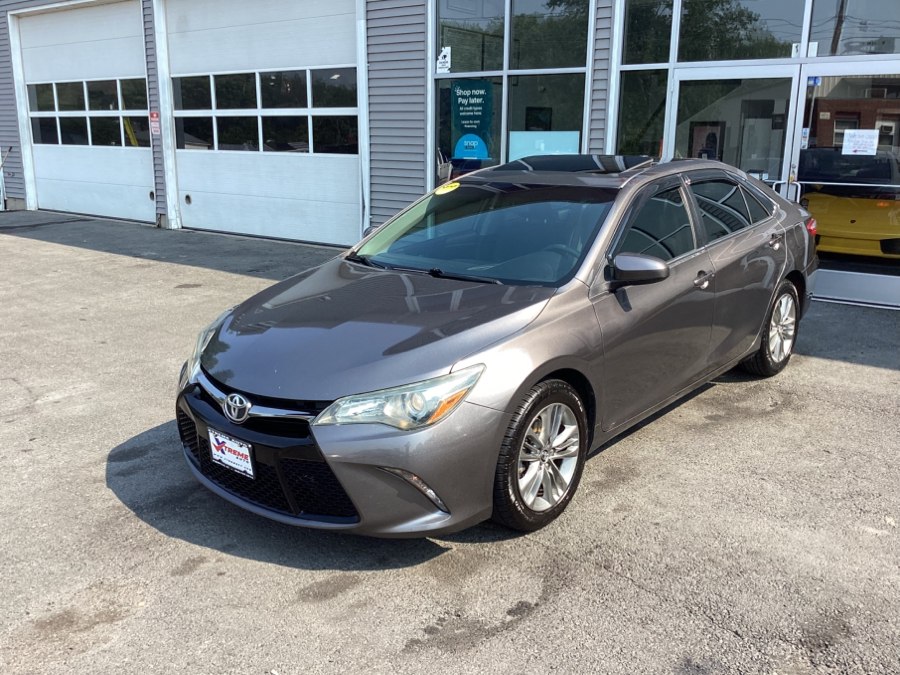 2016 Toyota Camry SE