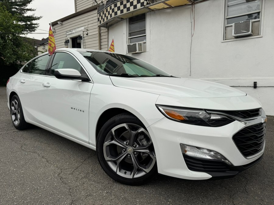 2024 Chevrolet Malibu LT with 1LT FWD