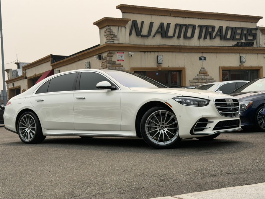 MANUFAKTUR Diamond White 2022 Mercedes-Benz S-Class Sedan All-Wheel Drive Automatic