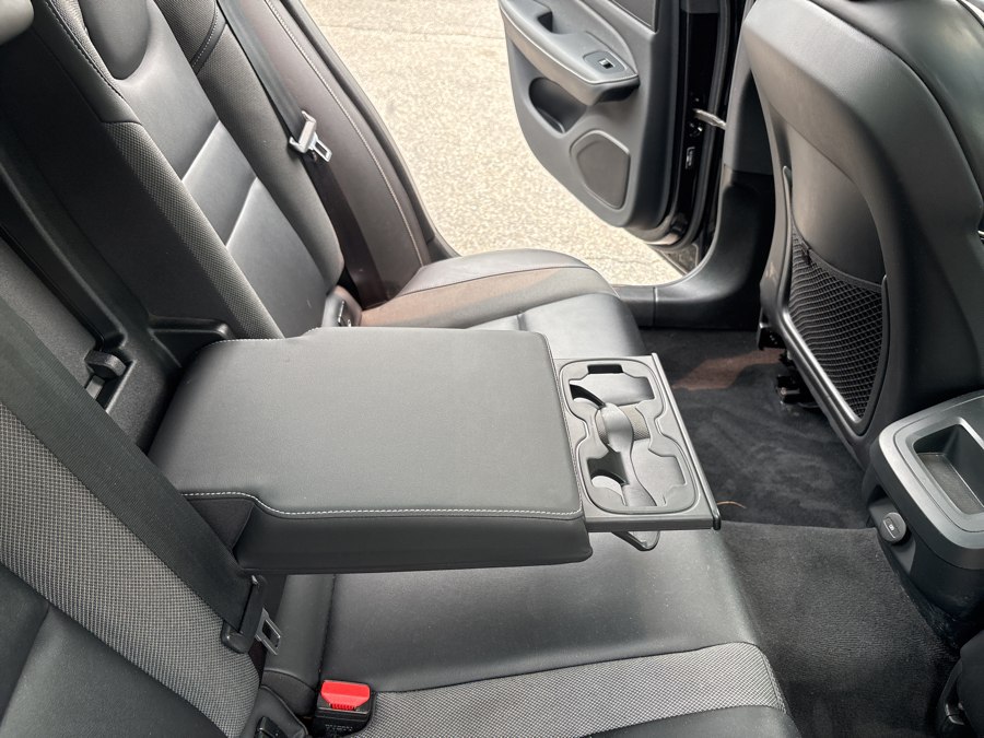 2024 Volvo S60 Plus - Photo 10