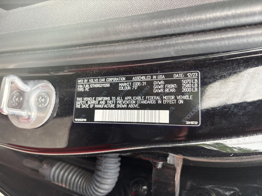2024 Volvo S60 Plus - Photo 24