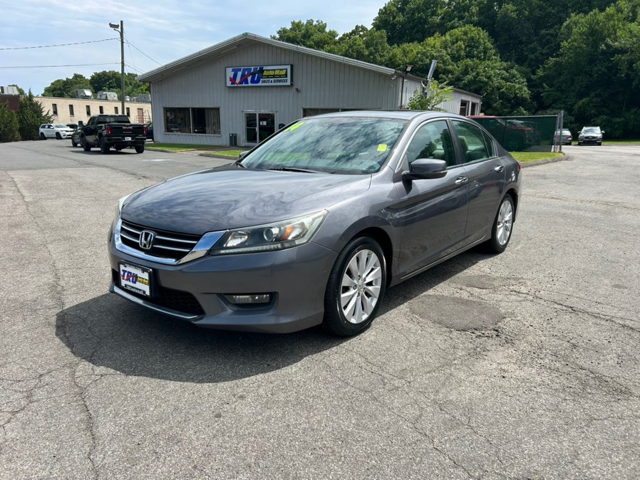 Gray (Modern Steel Metallic) 2014 Honda Accord Sedan Front-Wheel Drive Automatic