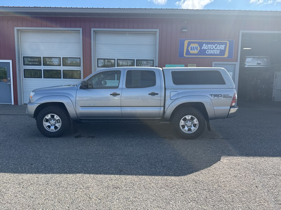 Silver 2015 Toyota Tacoma Pickup Truck Four-Wheel Drive Automatic