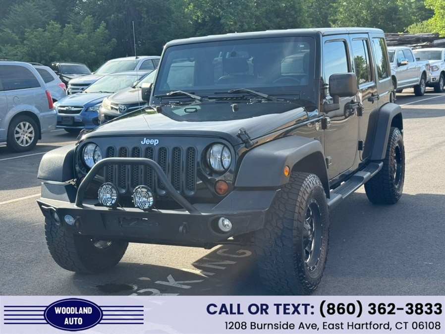Used 2013 Jeep Wrangler Unlimited in East Hartford, Connecticut | Woodland Auto Body. East Hartford, Connecticut