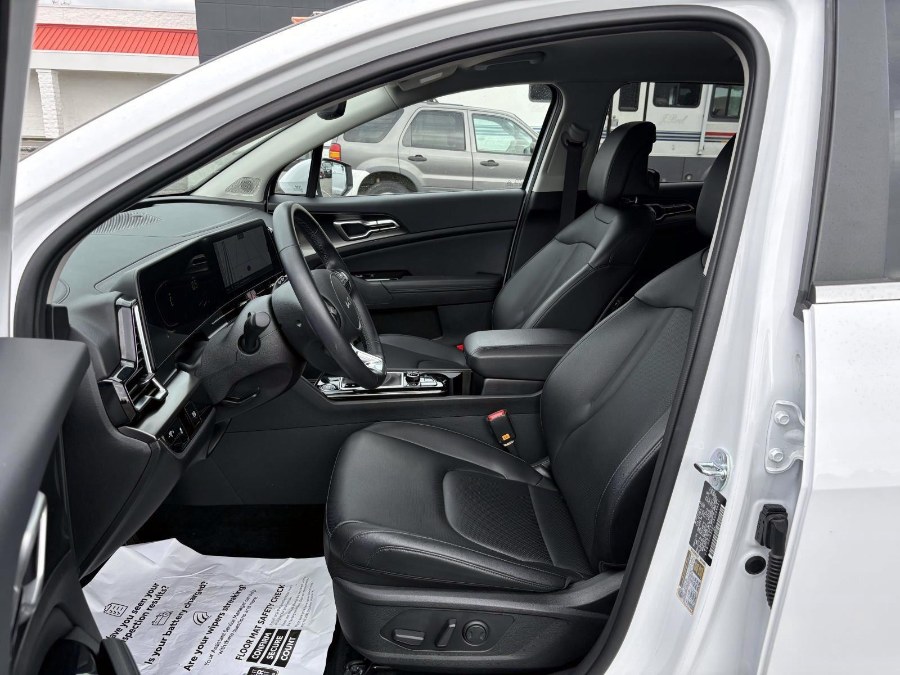 2025 Kia Sportage EX - Photo 3