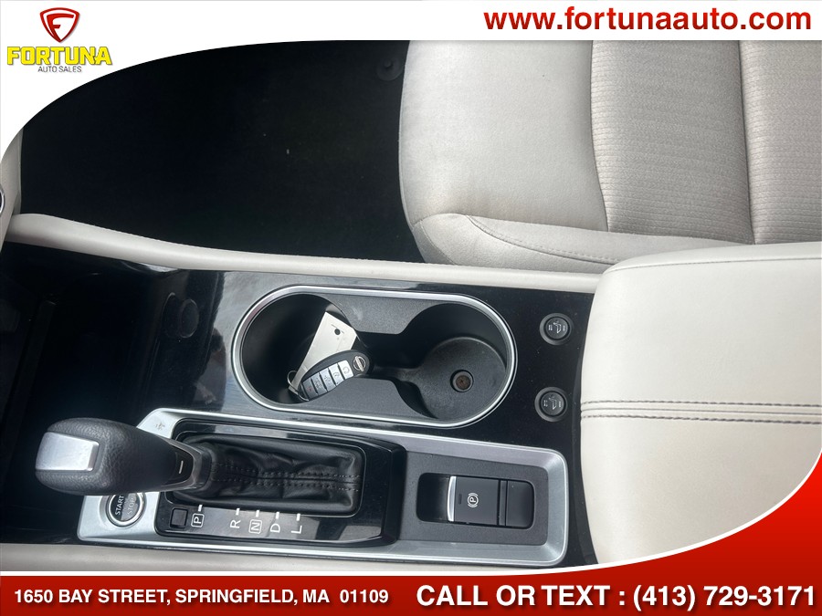 2023 Nissan Altima SV - Photo 13
