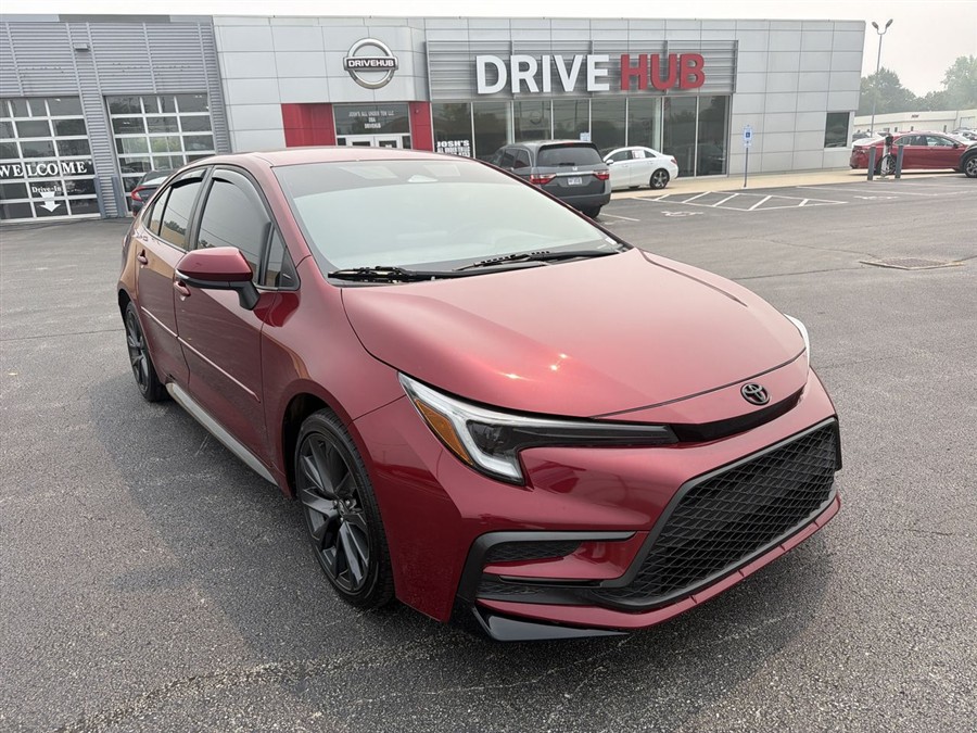 Pearl 2023 Toyota Corolla Sedan Front-Wheel Drive Automatic