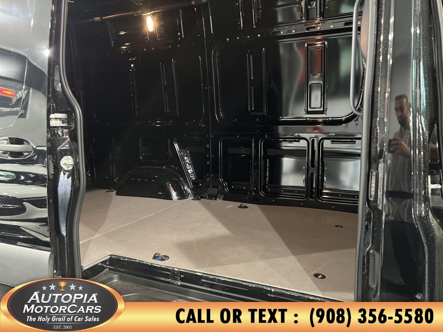 2024 Mercedes-Benz Sprinter Cargo Van 14