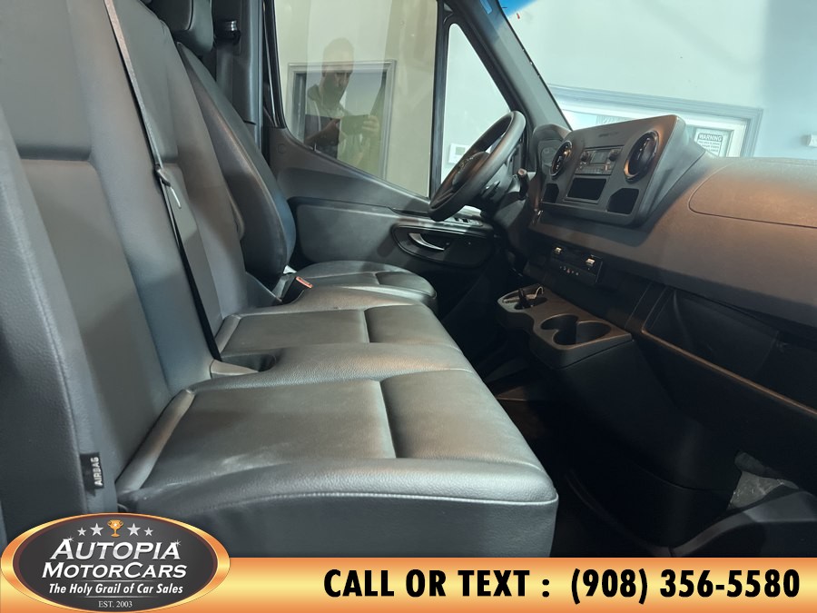 2024 Mercedes-Benz Sprinter Cargo Van 11