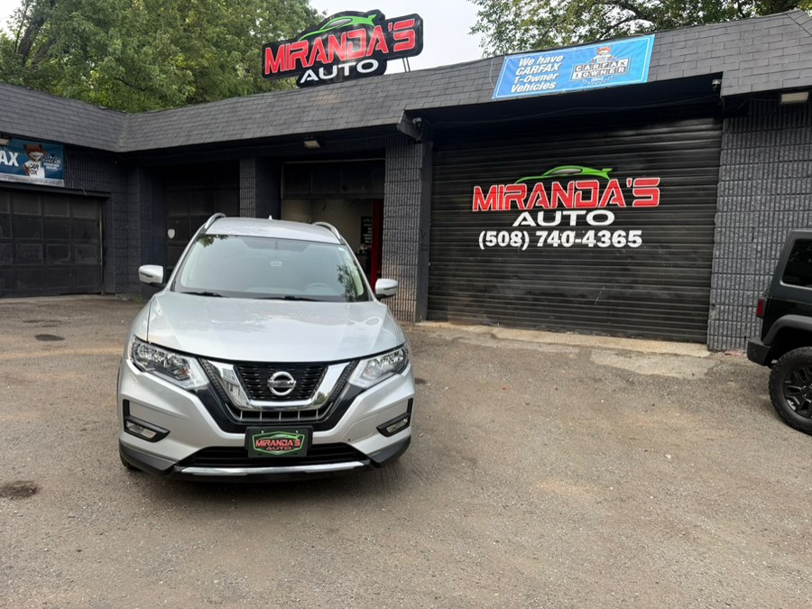 2017 Nissan Rogue SV - Photo 12