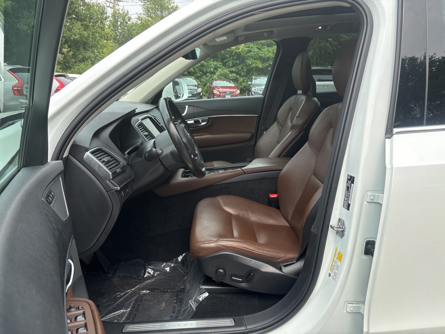 2020 Volvo XC90 Momentum - Photo 6