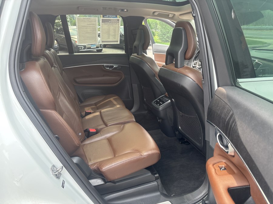 2020 Volvo XC90 Momentum - Photo 14