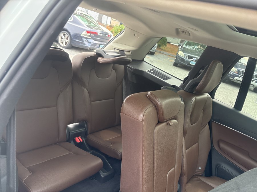 2020 Volvo XC90 Momentum - Photo 13