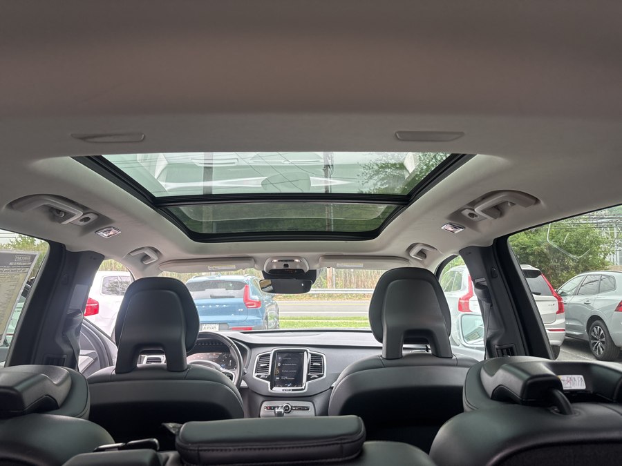 2021 Volvo XC90 Momentum - Photo 21
