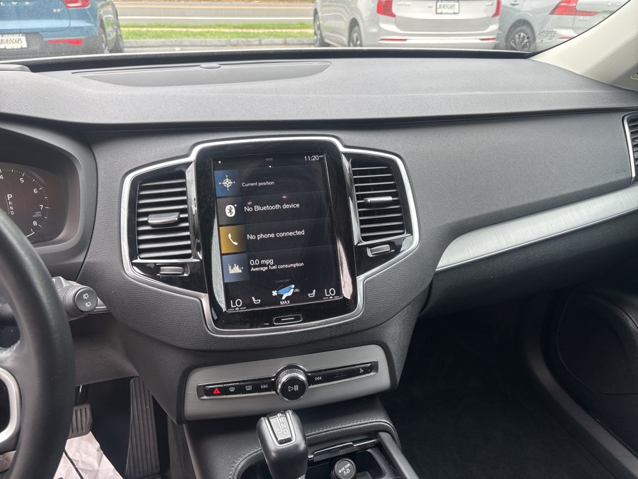 2021 Volvo XC90 Momentum - Photo 16