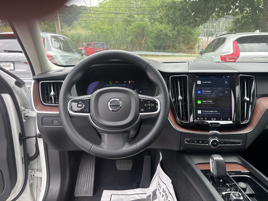 2023 Volvo XC60 Plus - Photo 19