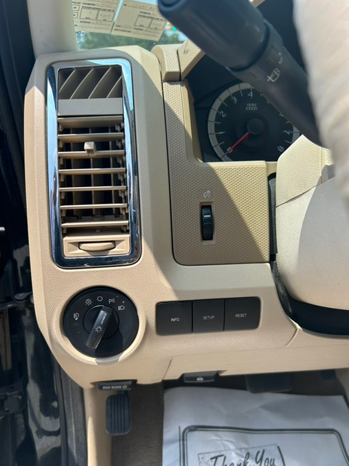 2011 Ford Escape Limited - Photo 20
