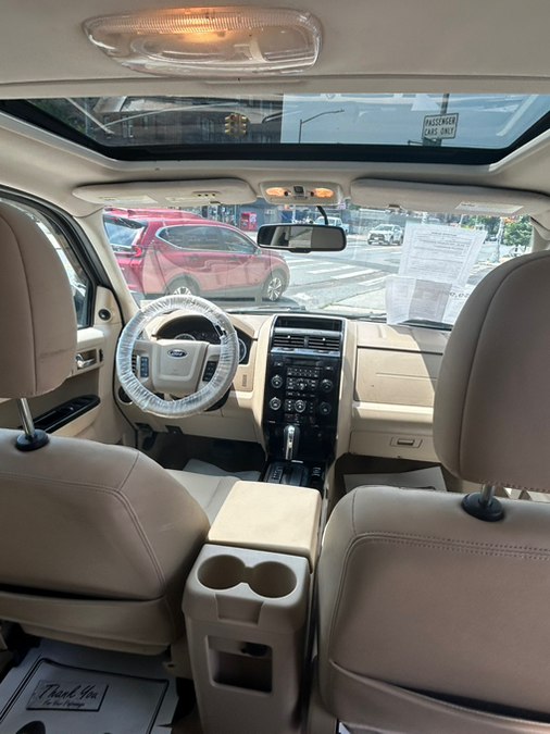 2011 Ford Escape Limited - Photo 32