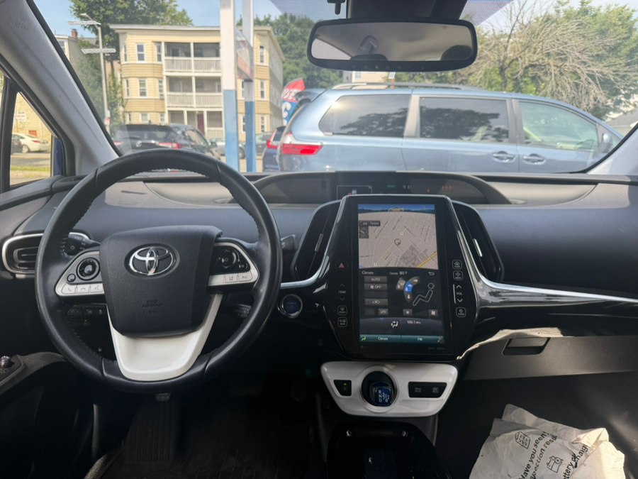 2018 Toyota Prius Four - Photo 10