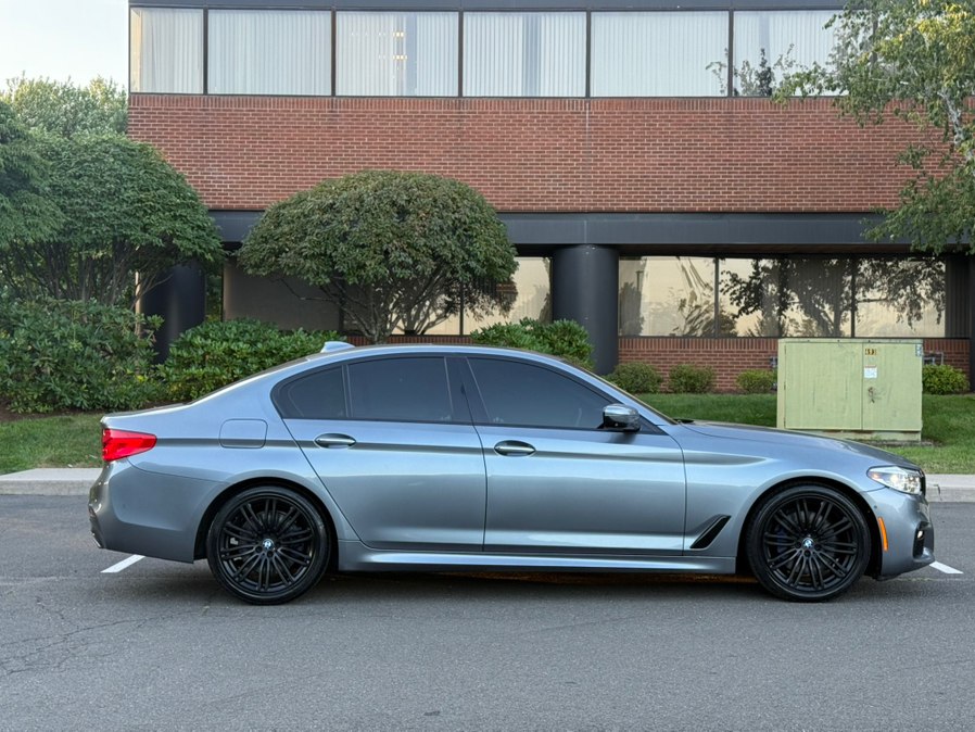 2017 BMW 5 Series 540i - Photo 6