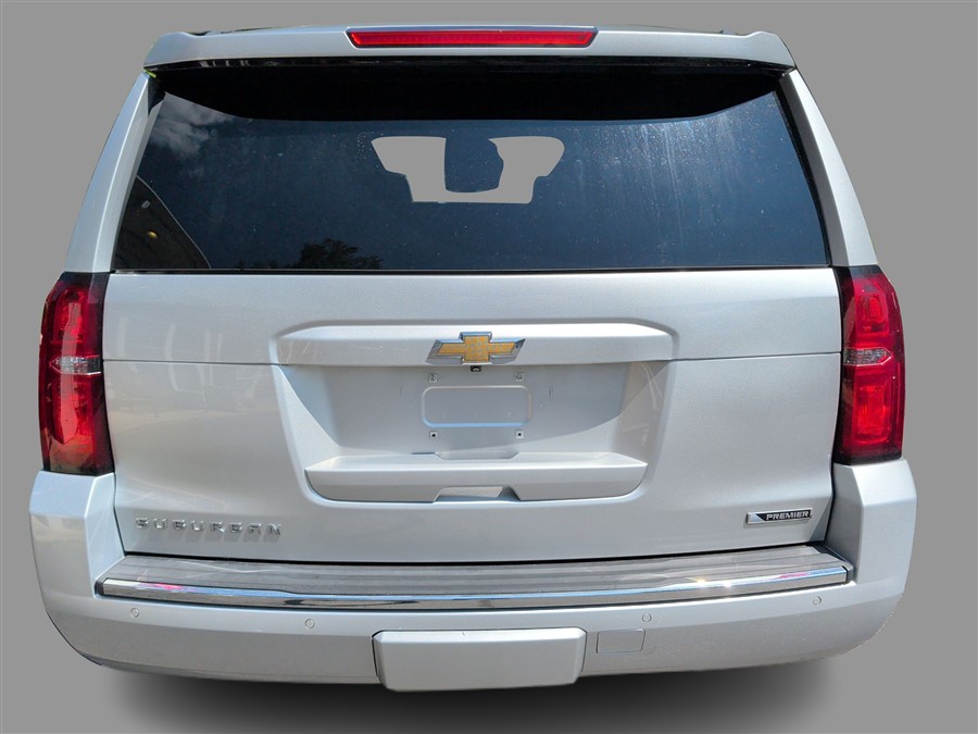 2017 Chevrolet Suburban Premier - Photo 17