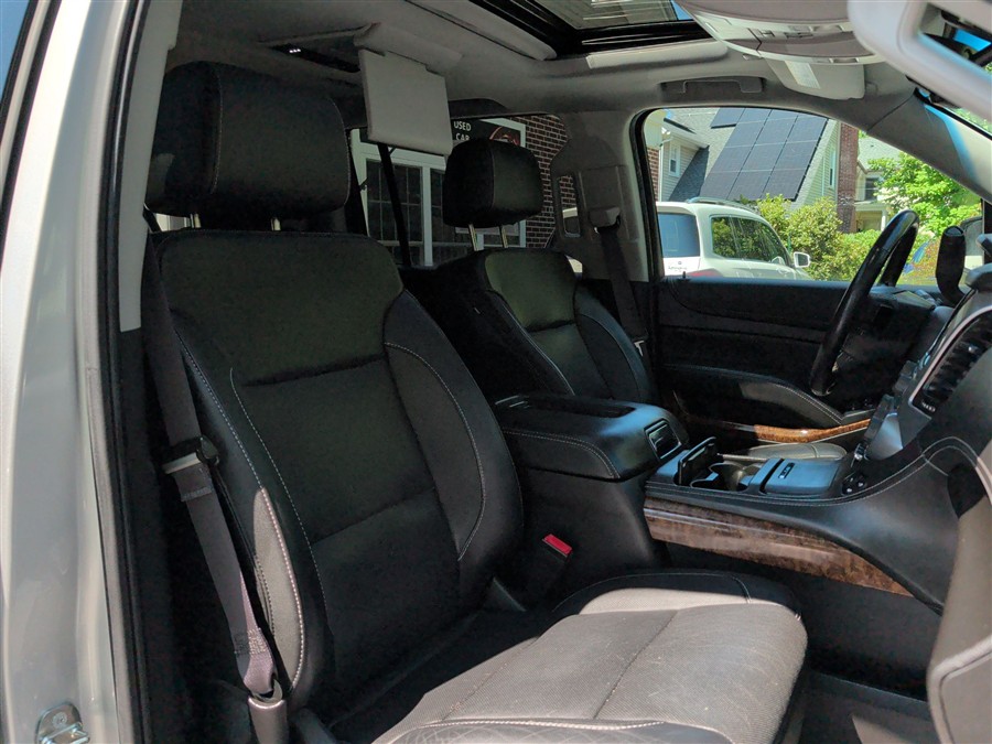 2017 Chevrolet Suburban Premier - Photo 32
