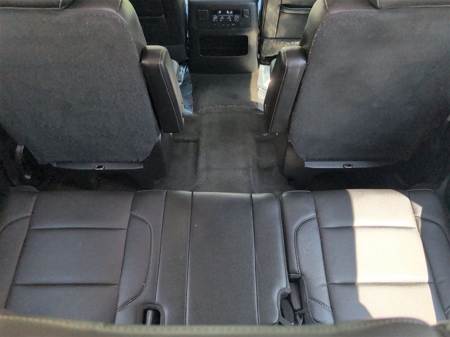 2017 Chevrolet Suburban Premier - Photo 33