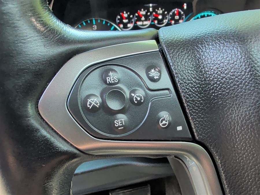 2017 Chevrolet Suburban Premier - Photo 37