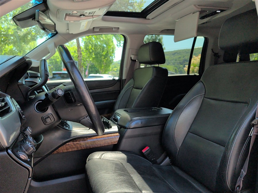 2017 Chevrolet Suburban Premier - Photo 41
