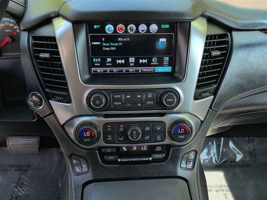 2017 Chevrolet Suburban Premier - Photo 42