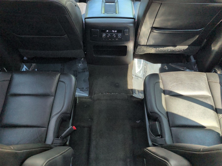 2017 Chevrolet Suburban Premier - Photo 45