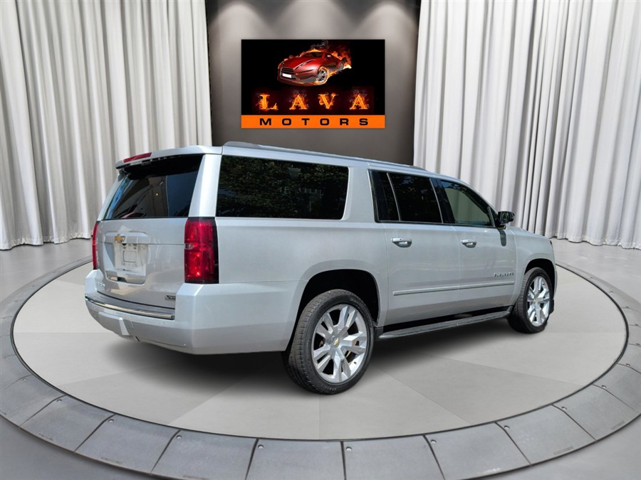 2017 Chevrolet Suburban Premier - Photo 6