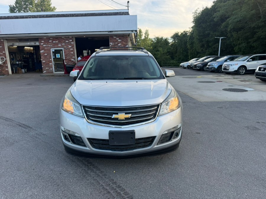 Used 2015 Chevrolet Traverse in Swansea, Massachusetts | Gas On The Run. Swansea, Massachusetts