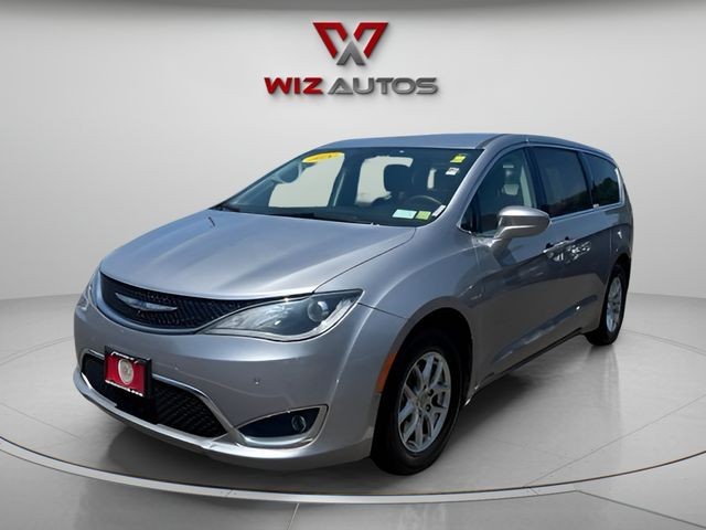 Used 2020 Chrysler Pacifica in Stratford, Connecticut | Wiz Leasing Inc. Stratford, Connecticut