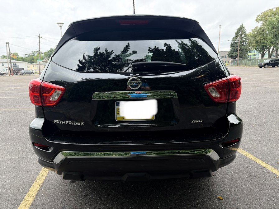 2017 Nissan Pathfinder 4x4 SL - 4