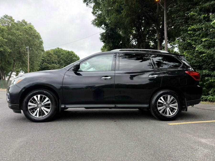 2017 Nissan Pathfinder 4x4 SL - 2
