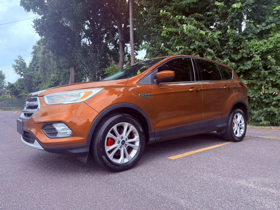Canyon Ridge Metallic 2017 Ford Escape SUV / Crossover All-Wheel Drive Automatic