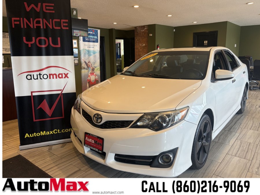 Super White 2012 Toyota Camry Sedan Front-Wheel Drive Automatic