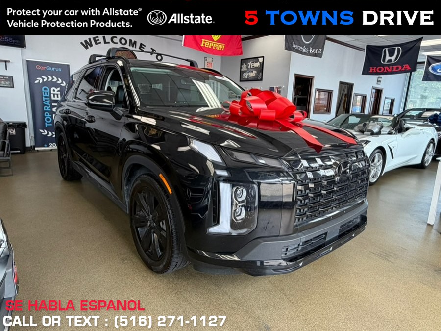 Used 2023 Hyundai Palisade in Inwood, New York | 5 Towns Drive. Inwood, New York