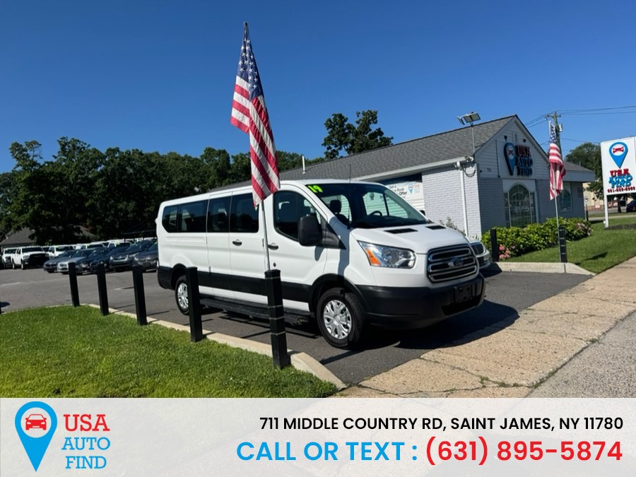 2019 Ford Transit Passenger Wagon T-350 148" Low Roof XLT Swing-Out RH Dr