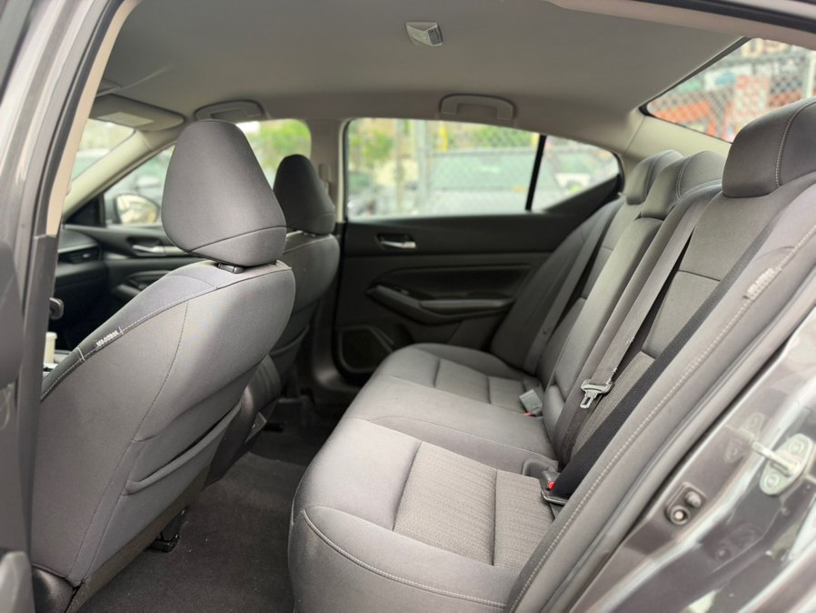 2021 Nissan Altima SV - Photo 10