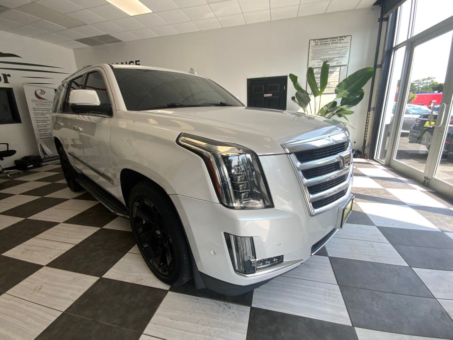 Used 2019 Cadillac Escalade in Hartford, Connecticut | Franklin Motors Auto Sales LLC. Hartford, Connecticut