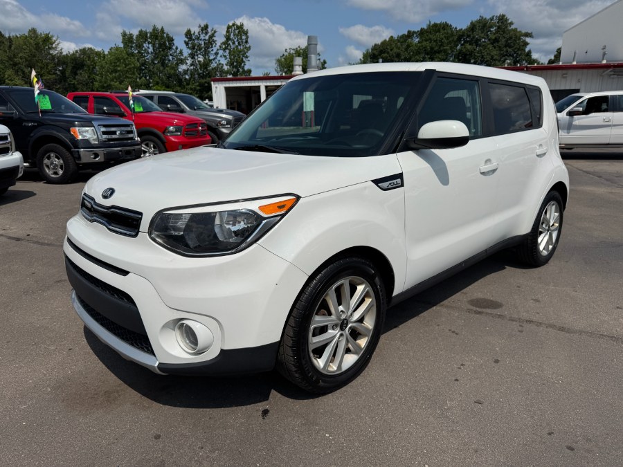 Used 2018 Kia Soul in Ortonville, Michigan | Marsh Auto Sales LLC. Ortonville, Michigan