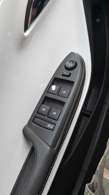 2012 Chevrolet Volt Base - Photo 34