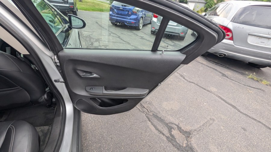 2012 Chevrolet Volt Base - Photo 22